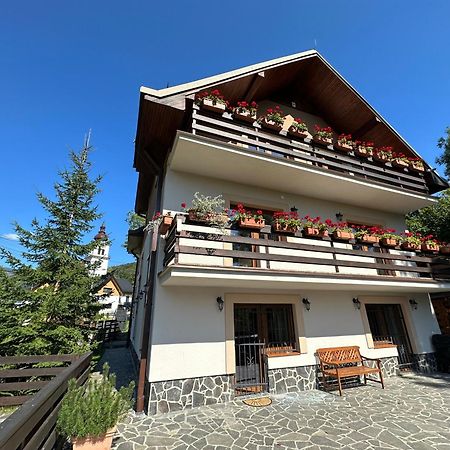 Holiday Home Skalka Mýto pod Ďumbierom Exteriér fotografie